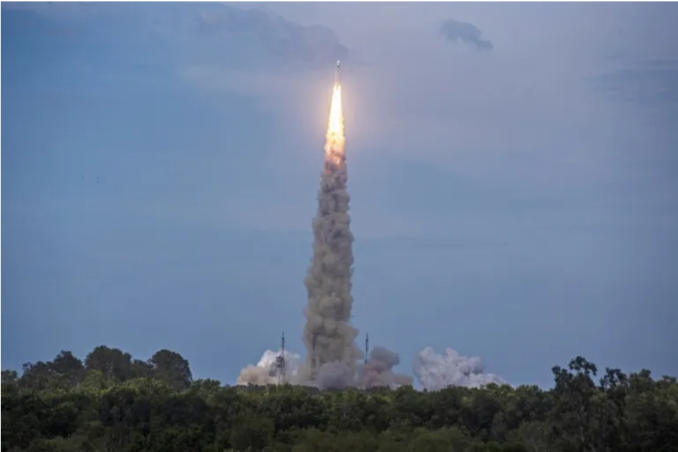 Изстрелването на космическия кораб „Chandrayaan-3“