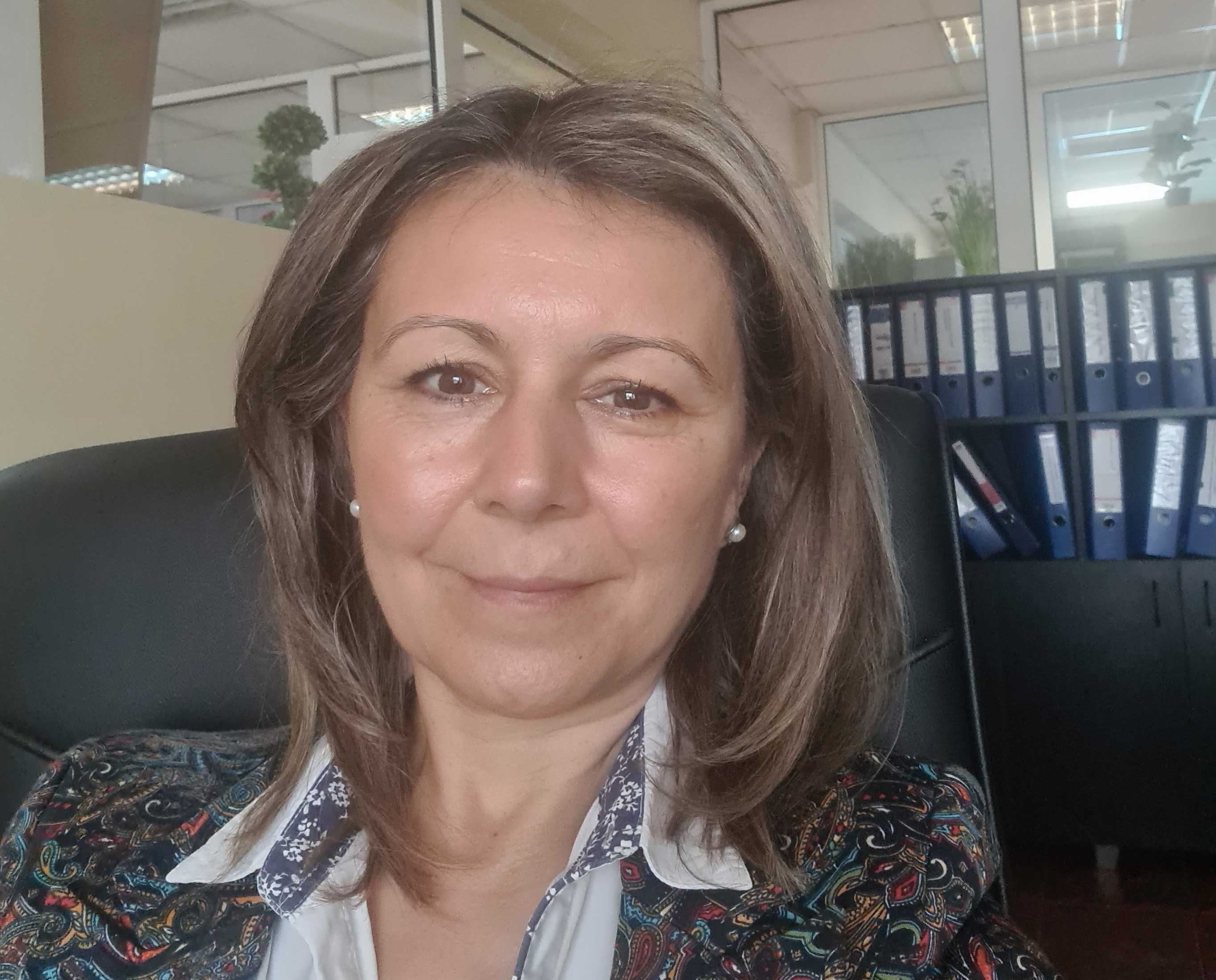 Водачката на листата на БСДП в София - ЦВЕТАНКА ЗДРАВКОВА ВЪЛЧЕВА