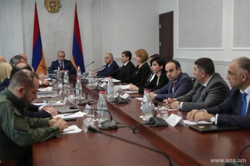 Първото заседание на Междуведомствената комисия, състояло се на 16 ноември 2022 година.