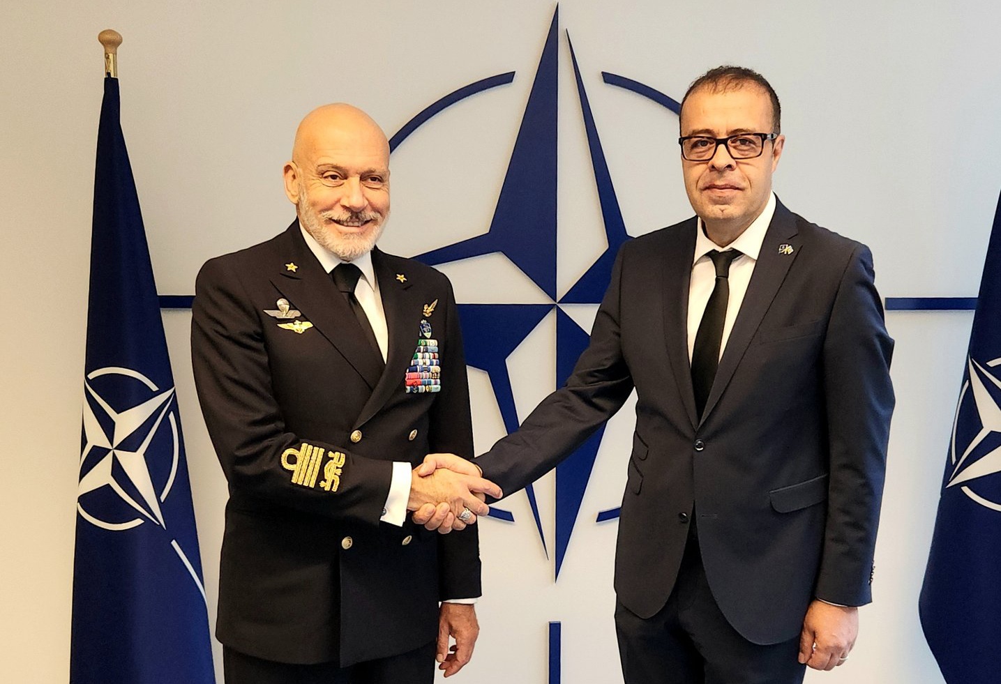 2025_09_04_The head of the Azerbaijani delegation to NATO - Jafar Huseynzade met with the Chair of the NATO Military Committee - Admiral Giuseppe Cavo Dragone 2025_09_04_The head of the Azerbaijani delegation to NATO - Jafar Huseynzade met with the Chair of the NATO Military Committee - Admiral Giuseppe Cavo Dragone