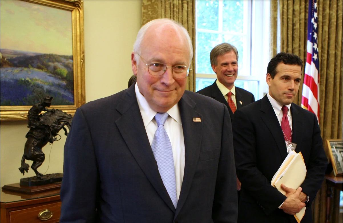 Dick Cheney Says He Will Vote for Kamala Harris