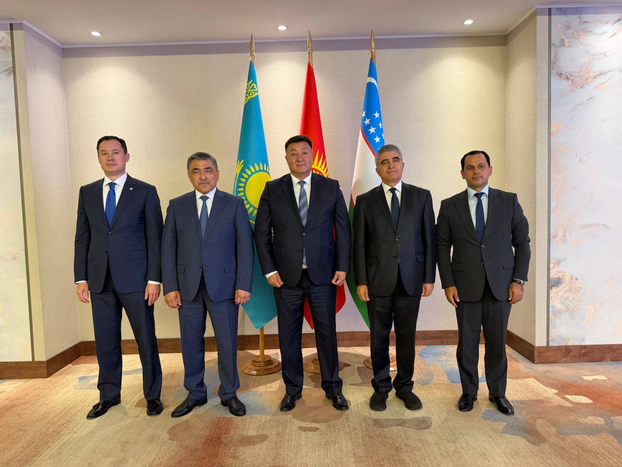 Uzbekistan with Kazakhstan and Kyrgyzstan sign summer water-energy protocol