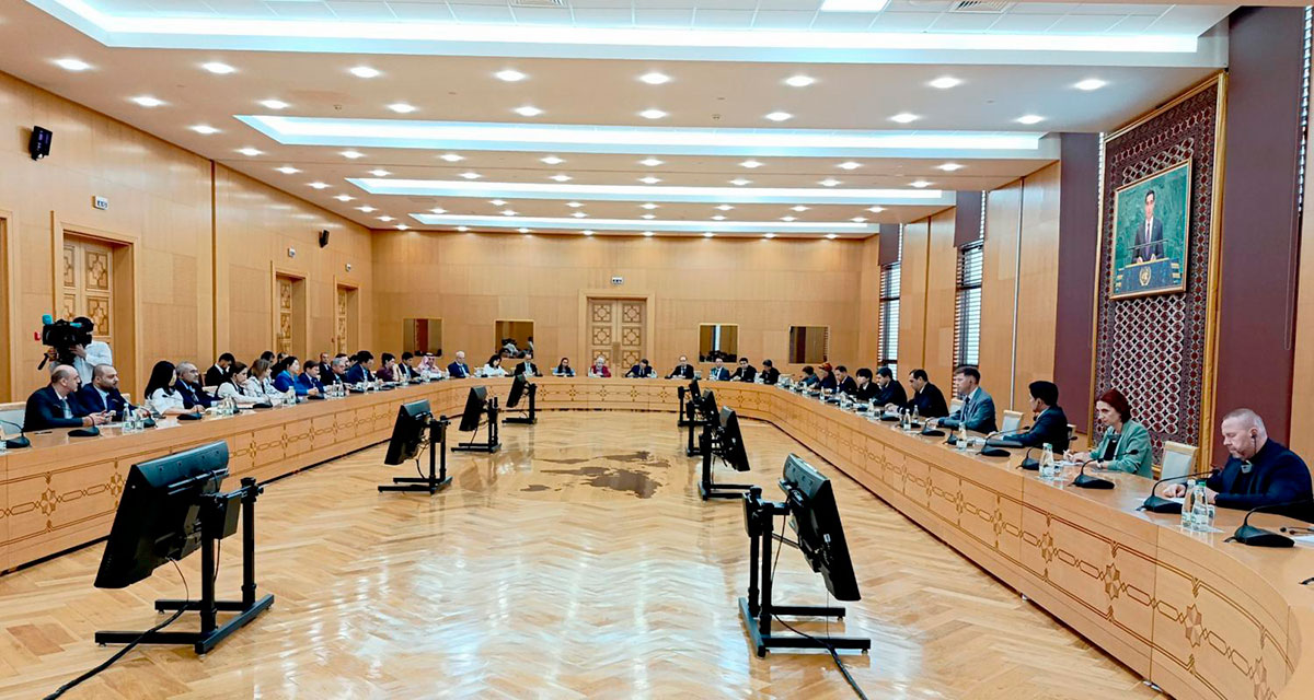 Briefing in Ashgabad on AI safety code